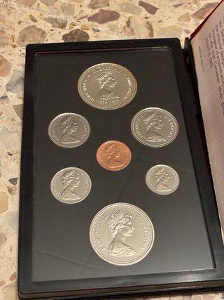 Lote 3 unidades Royal Canadian Mint Set 1977
