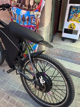 Bicicleta Eléctrica Negra