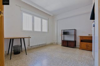 Piso en venta en Polígono Cartuja – La Paz en Granada