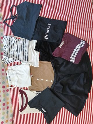 Lote de ropa talla xs, s. De diferentes marcas.