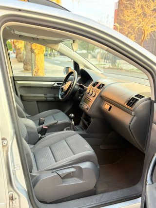 Volkswagen Touran 1.9 TDI 102CV 6VELCIDADES 7PLAZA
