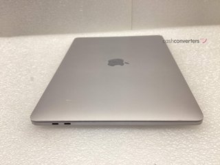 portatil apple apple macbook pro core i7 2.3 13 touchbar/touch id (2020) (a2251)