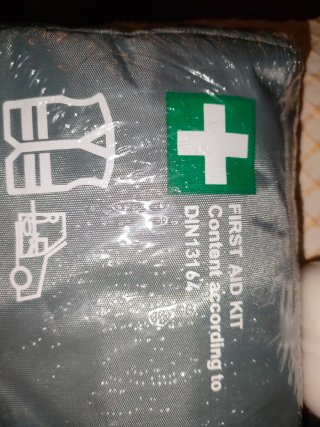 Kit de emergência Nissan original