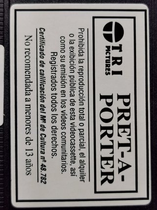 VHS, película en VHS, pret-a-porter