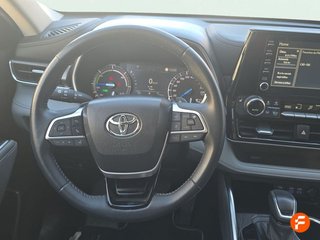 Toyota Highlander 2.5 Advance P. Met. Techo Panorámico