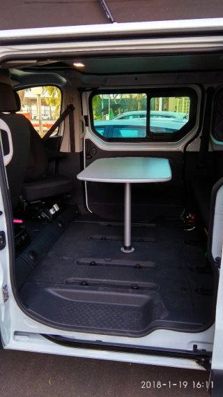 Nissan NV300 2017