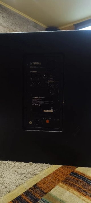 Subwoofer Yamaha DXS15 Negro