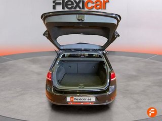 Volkswagen Golf Edition 1.0 TSI