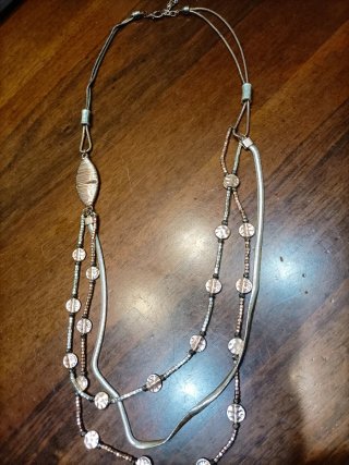 Collana multistrato colore oro rosa e argento