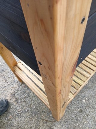 Mesa de cultivo de madera