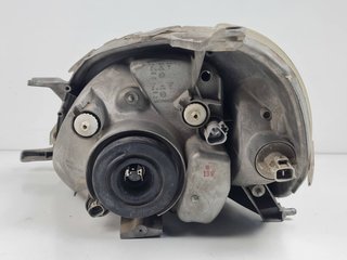 FARO DERECHO TOYOTA TOYOTA YARIS (NCP1/NLP1/SCP1) 1999-2005
