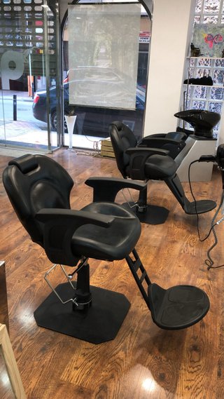 Sillón de barbero restaurado