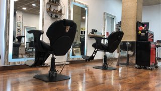 Sillón de barbero restaurado