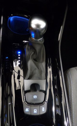 Toyota C-HR 1.8 125H Advance