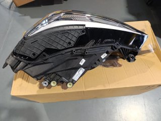 Faro Audi Q3 Full LED Original Nuevo 83A941773