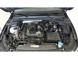 Volkswagen Golf Life 1.0 TSI 81kW (110CV)