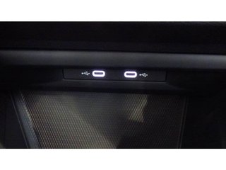 Volkswagen Golf Life 1.0 TSI 81kW (110CV)