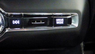 Volvo XC40 Recharge Inscription Expression 1.5 T4 Twin Recharge Inscription Ex Auto