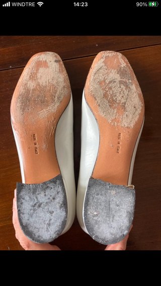 Scarpa bassa beige e panna Salvatore Ferragamo