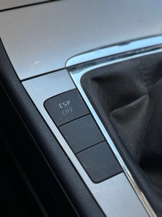 VW PASSAT ADVANCE 2.0 2006 94.000km Etiqueta C