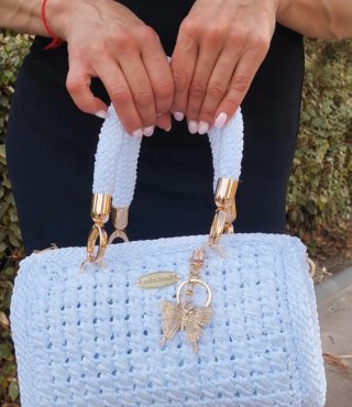 Bolso artesanal crochet blanco elegante -Pieza úni