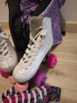 Patines blancos  talla 32 + mochilla