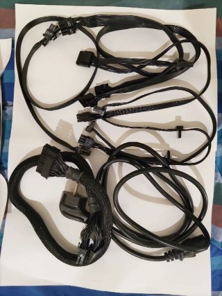 FUENTE DE ALIMENTACIÓN SEASONIC 660W PLATINUM