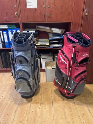 2 Bolsas de Palos de Golf Wilson Staff