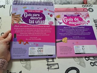 Guía de maquillaje y decoración uñas