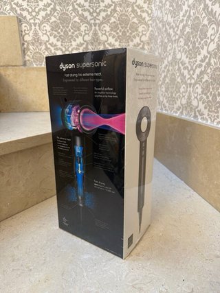 DYSON SUPERSONIC HD08 NUOVO Asciugacapelli + Acces