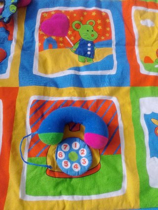 Alfombra de juegos infantil