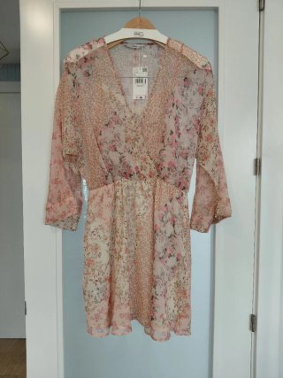 Vestido floral gasa Mango talla XS sin estrenar