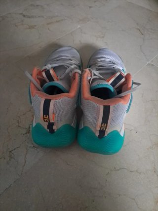 Botas de Baloncesto adidas 44