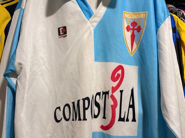 Camiseta Compostela Retro Manga Larga