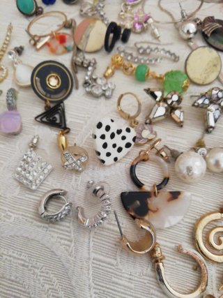 Lotto orecchini donna
