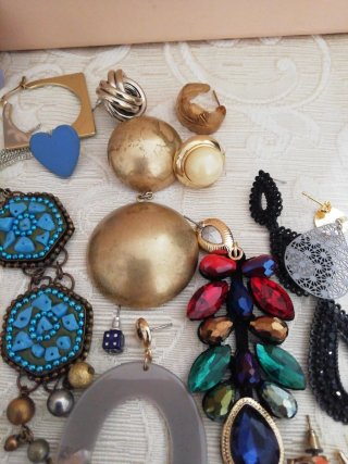Lotto orecchini donna