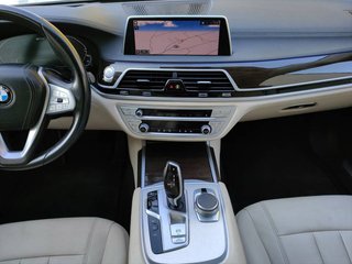 BMW Serie 7 745e