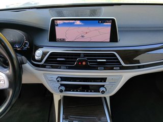 BMW Serie 7 745e
