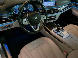 BMW Serie 7 745e