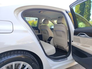 BMW Serie 7 745e