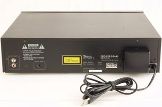 Nakamichi CD Player 3 con Mando