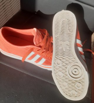 Deportivas Adidas rojo y Blanco