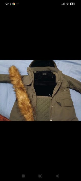 Parka Zara Caqui Talla M