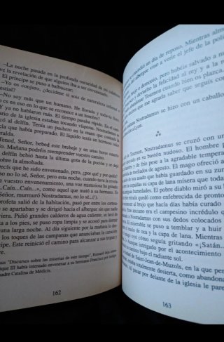 La Fabulosa Vida de Nostradamus