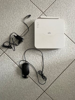 NVR Uniview 4 Canali Wi-Fi UNV NVR301-04LB-W