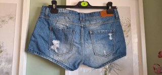 Shorts vaqueros Stradivarius Talla M