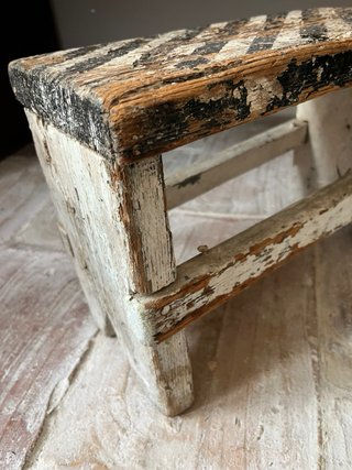 Banqueta rústica de madera
