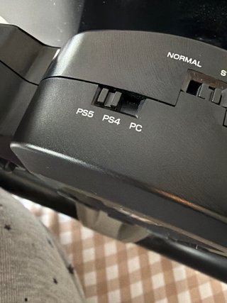 Volante Hori para PS4/PS5/PC