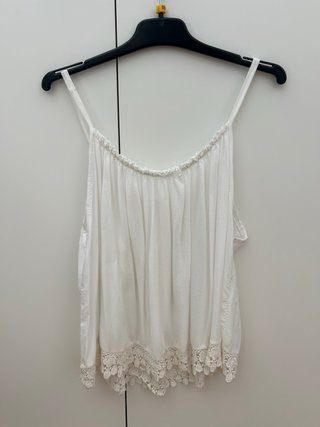 Blusa blanca de tirantes