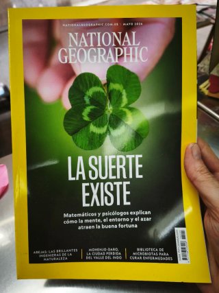REVISTA NATIONAL GEOGRAHIC. LA SUERTE EXISTE. '26